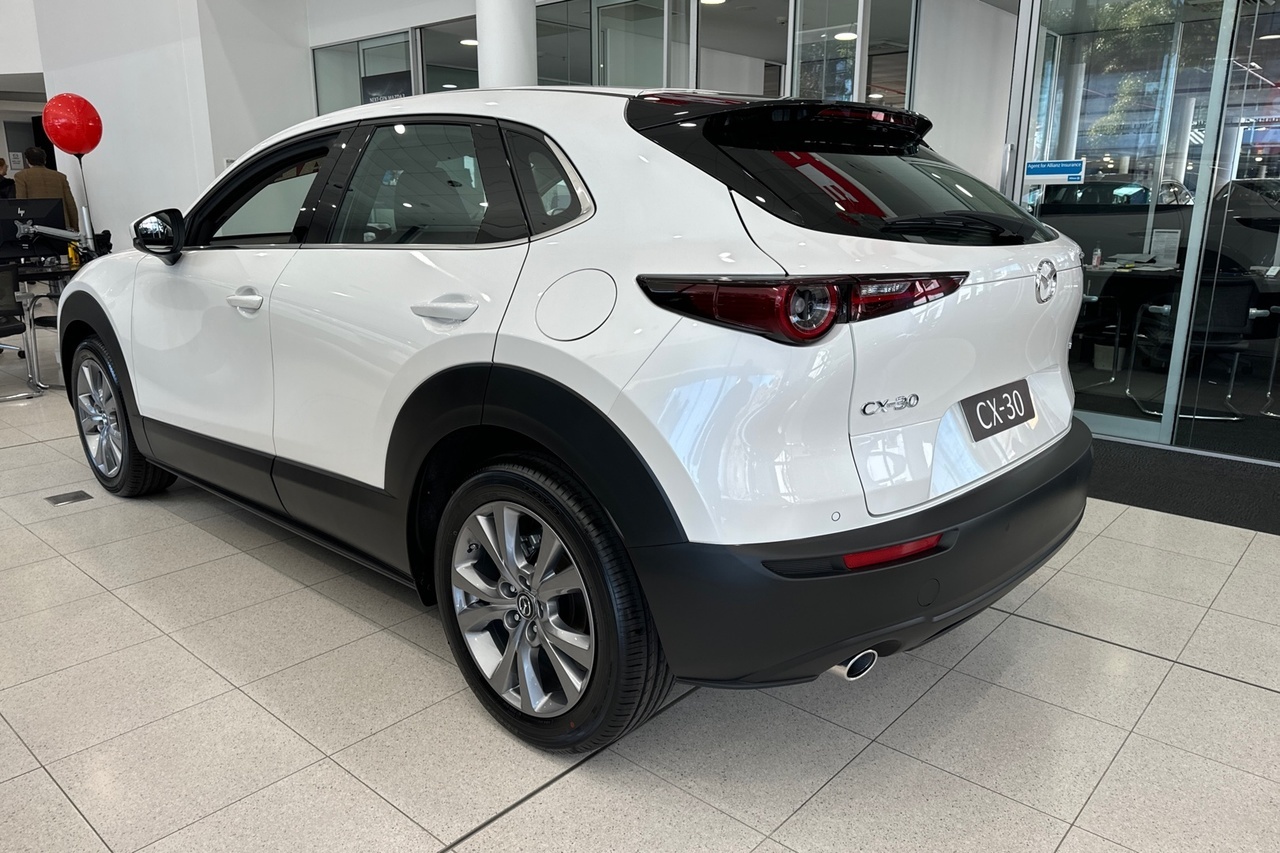 2024 Mazda CX-30 DM2W7A G20 Touring SUV Image 7