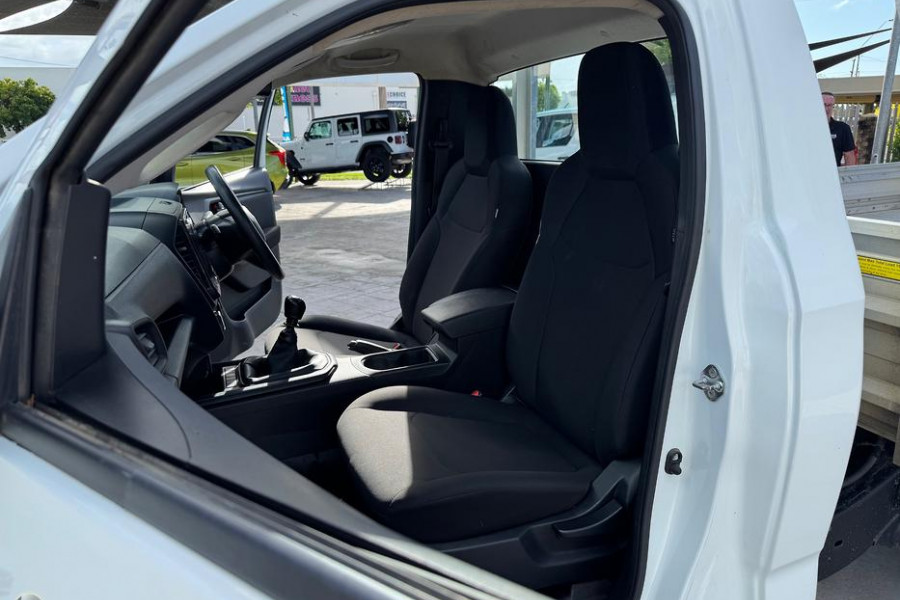 2021 Isuzu D-MAX RG SX High Ride Cab Chassis Image 10