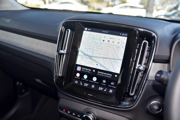 2025 MY26 Volvo XC40 XZ Plus B4 SUV Image 18