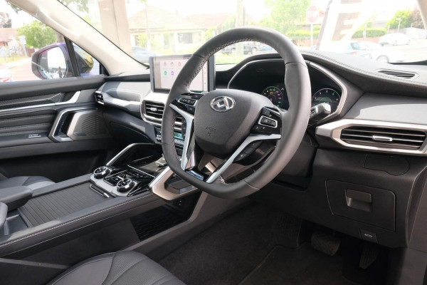 2025 LDV D90 SV9A Executive SUV Image 7