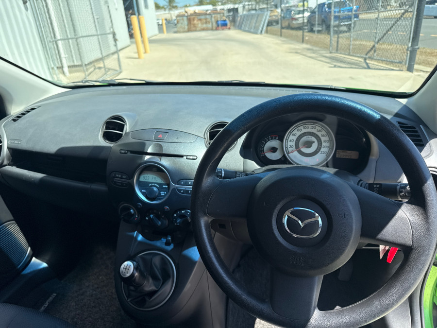 2010 Mazda 2 DE Series 1 Neo Hatch Image 6