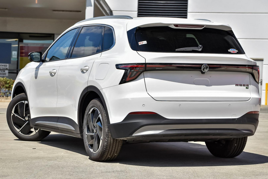 2026 MG MGS5 EV ZS3EM Essence 62 SUV Image 3