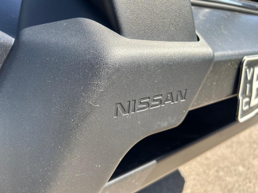 2019 Nissan Navara D23 Series 3 ST-X King Cab Pickup Image 18