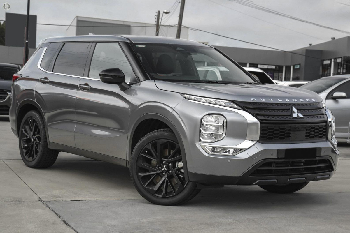 2025 Mitsubishi Outlander ZM LS SUV