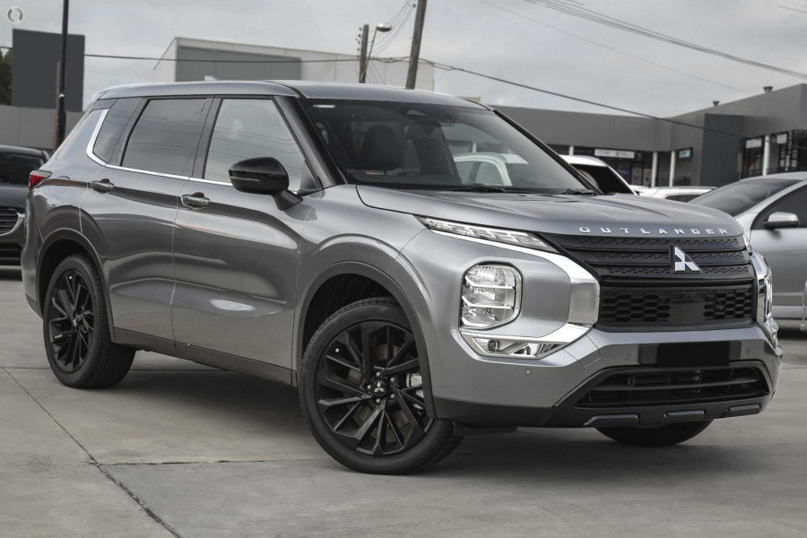 2025 Mitsubishi Outlander ZM LS SUV