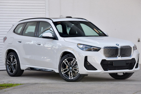 BMW iX1 xDrive30 M Sport U11