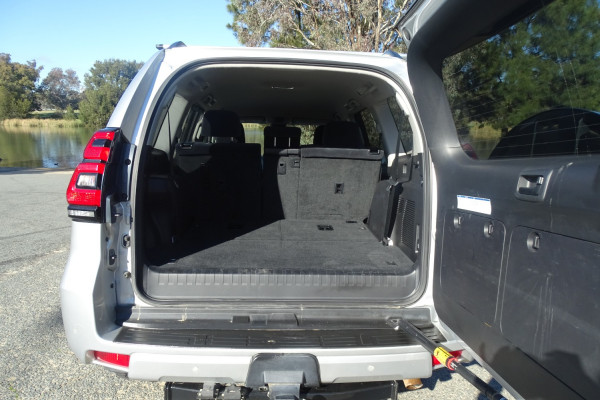 2019 Toyota LandCruiser Prado GDJ150R GXL SUV Image 7