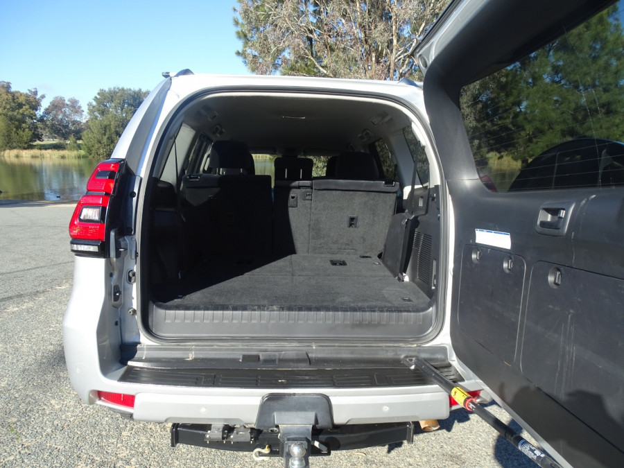 2019 Toyota LandCruiser Prado GDJ150R GXL SUV Image 7