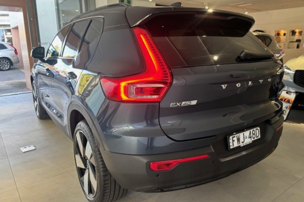 2025 MY26 Volvo EX40  Ultra Single Motor Extended Range SUV Image 2