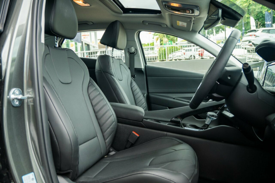 2024 Hyundai i30 CN7.V2 Premium Sedan Image 16