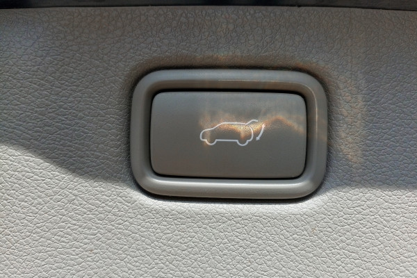 2019 Kia Carnival YP Platinum Van Image 14