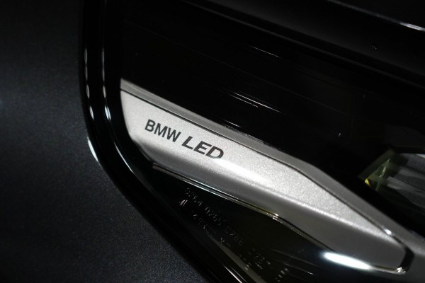 2025 BMW i5 eDrive40 M Sport Sedan Image 40