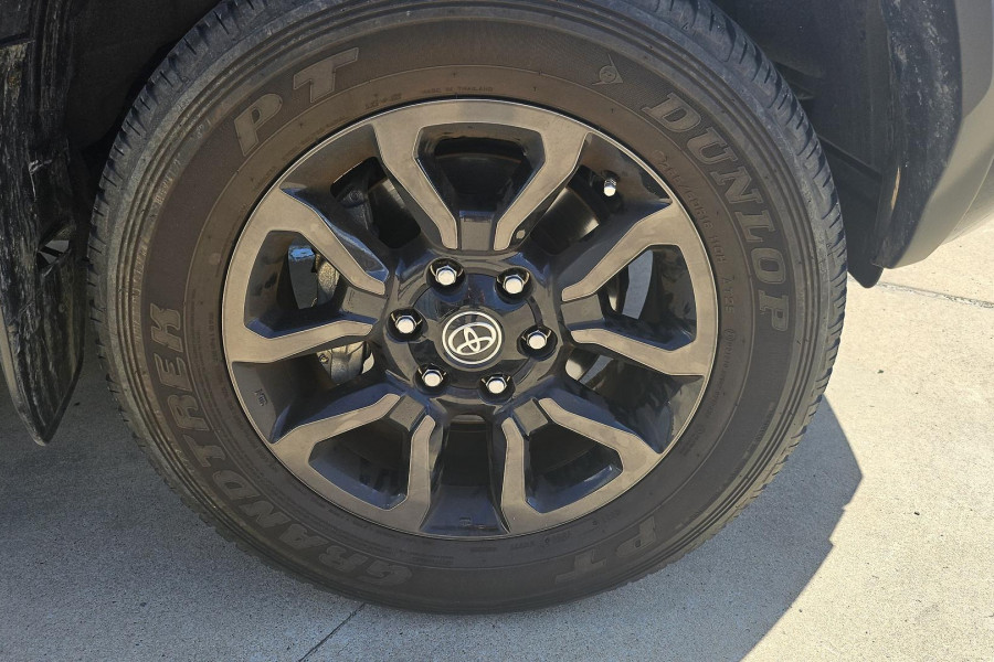 2023 Toyota HiLux GUN126R Rogue Ute Image 25