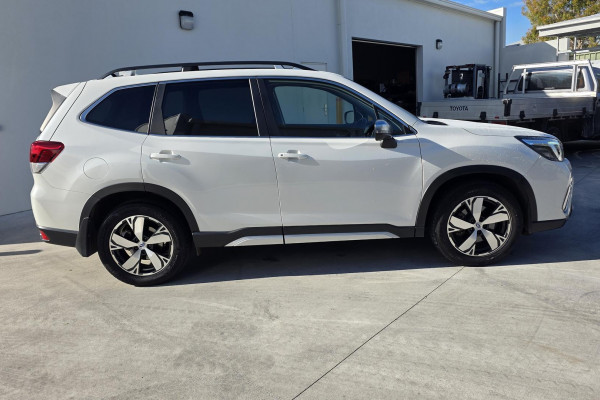 2019 Subaru Forester S5 2.5i-S SUV Image 2