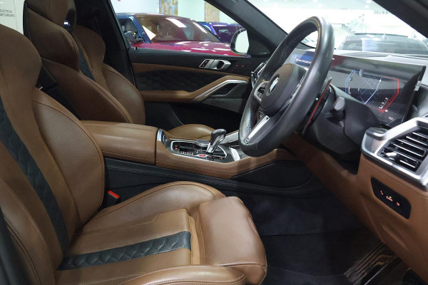 2025 BMW X6 M G06 LCI X6 M Competition SUV image 15