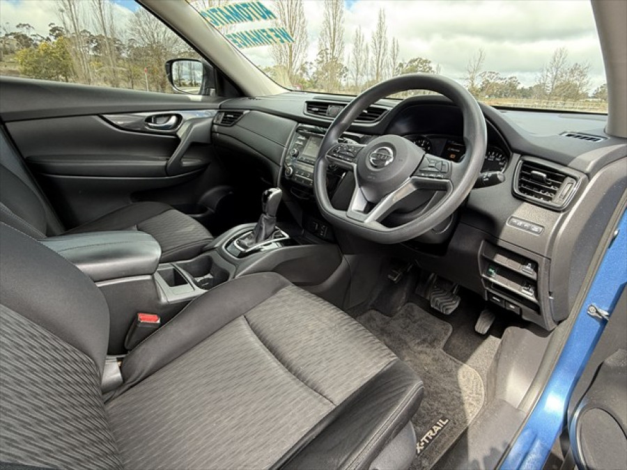 2017 Nissan X-Trail T32 ST SUV Image 10