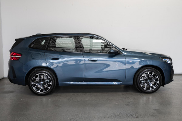 2026 BMW X3 G45 20 xDrive SUV image 3