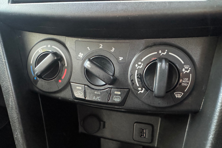 2015 Suzuki Swift FZ GL Navigator Hatch Image 15
