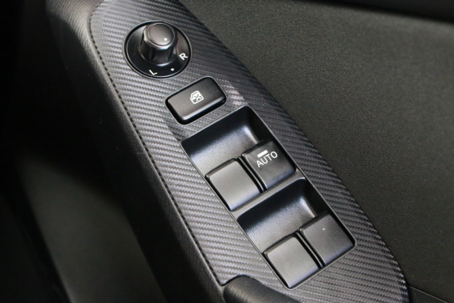 2015 Mazda 3 BM5238 SP25 Sedan Image 21