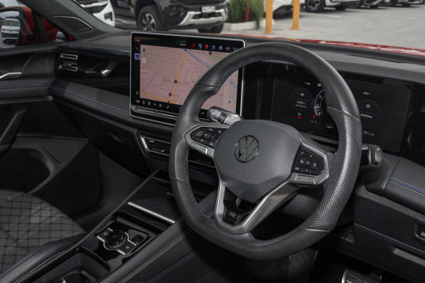 2025 Volkswagen Tiguan CT 150TSI R-Line SUV image 6