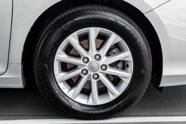 2011 Toyota Camry ASV50R Altise Sedan Image 21
