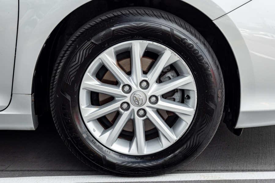 2011 Toyota Camry ASV50R Altise Sedan Image 21