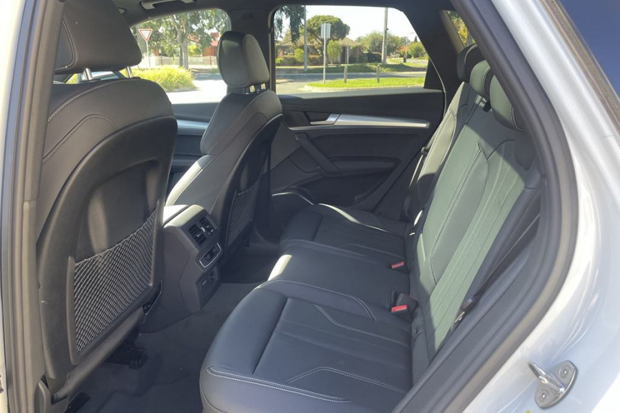 2024 Audi Q5 45 TFSI SUV Image 14