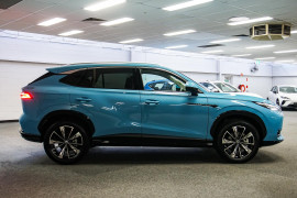 2025 MG HS AS33 Essence SUV