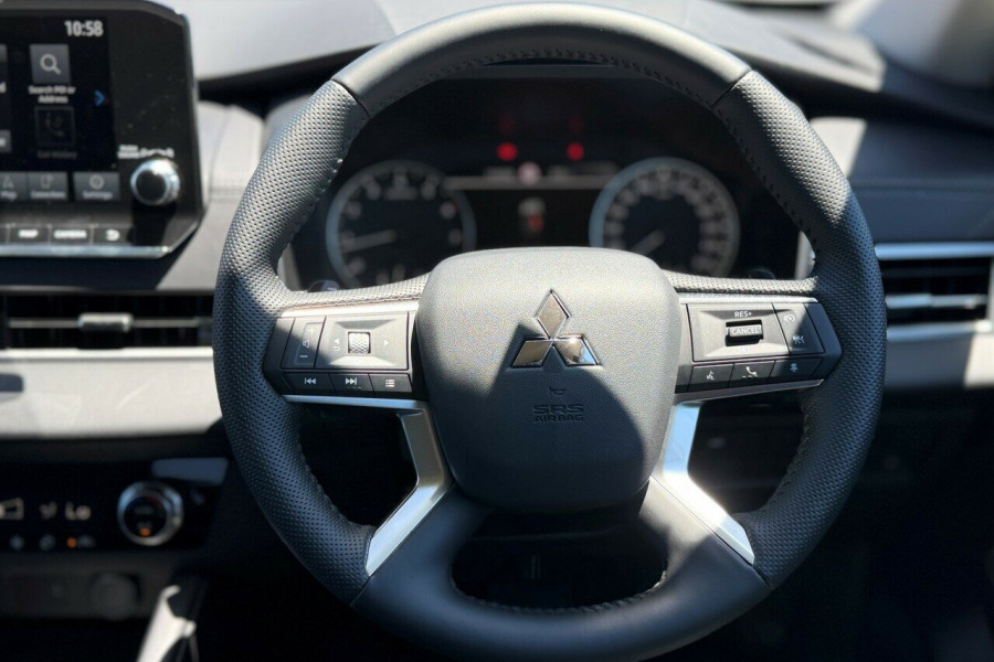 2024 Mitsubishi Outlander ZM Aspire SUV Image 14