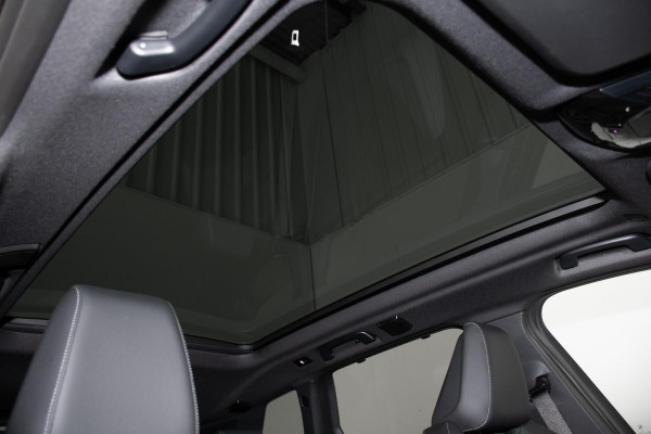 2026 BMW X3 G45 30e xDrive SUV image 11