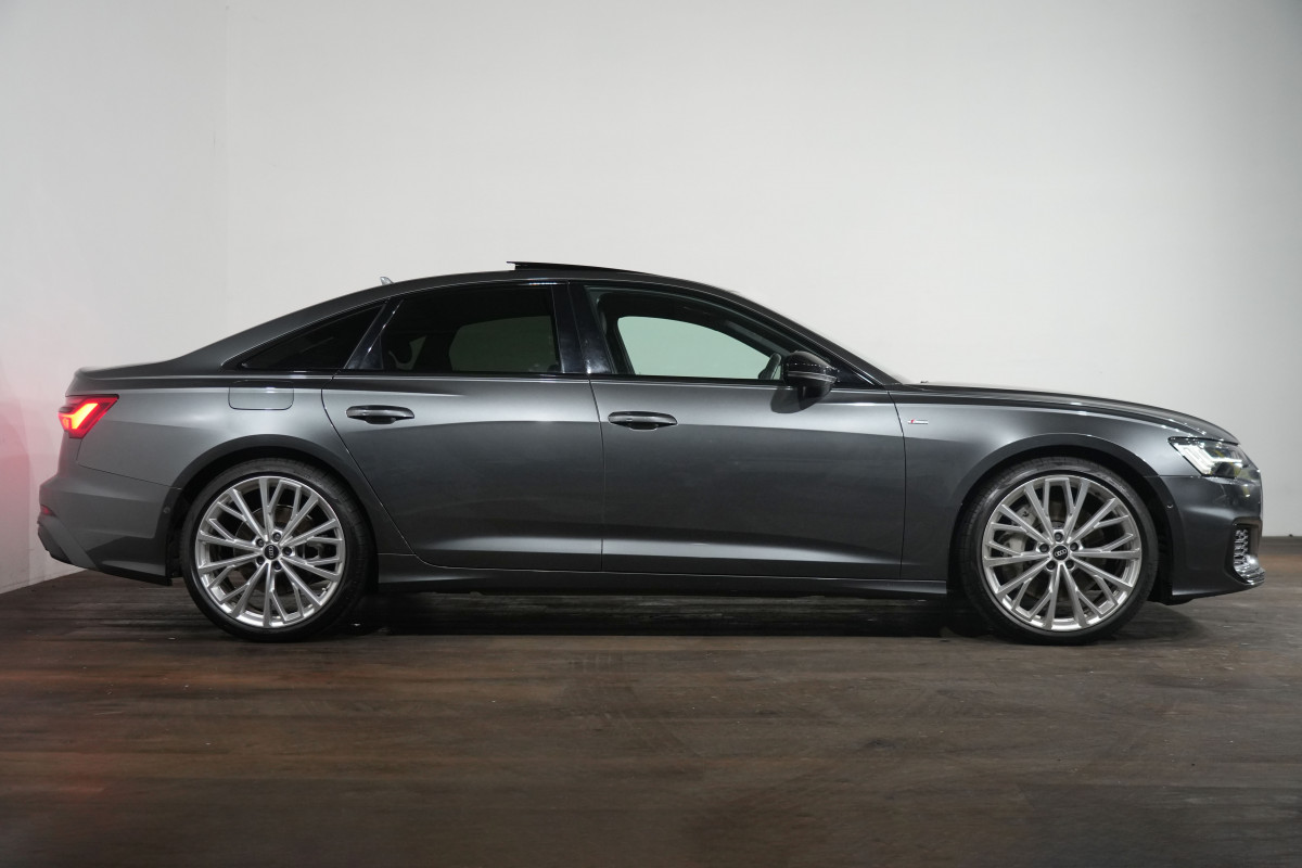 2021 Audi A6 55 TFSI S line Sedan