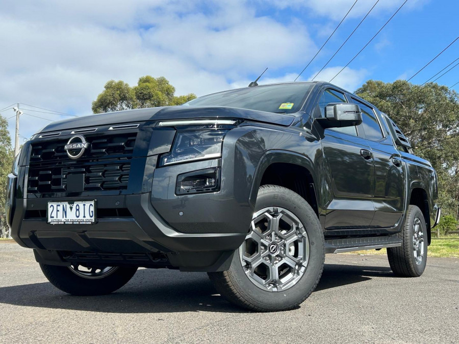 2026 Nissan Navara D27 ST-X Ute Image 1