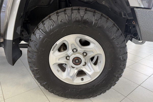 2020 Toyota LandCruiser VDJ79R GXL Single-Cab Cab-Chassis Image 7