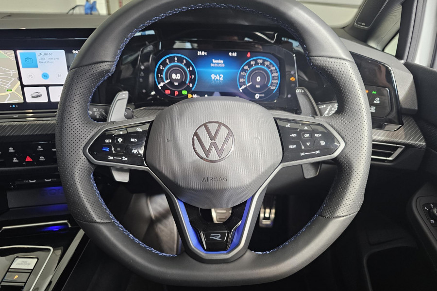 2024 Volkswagen Golf 8 R Hatch Image 17