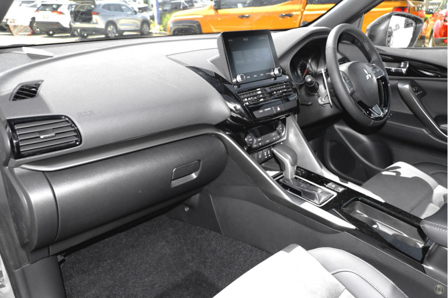 2024 Mitsubishi Eclipse Cross YB Black Edition SUV Image 7