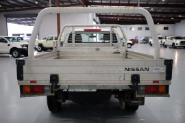 2017 Nissan Navara D23 S2 RX Cab chassis image 3