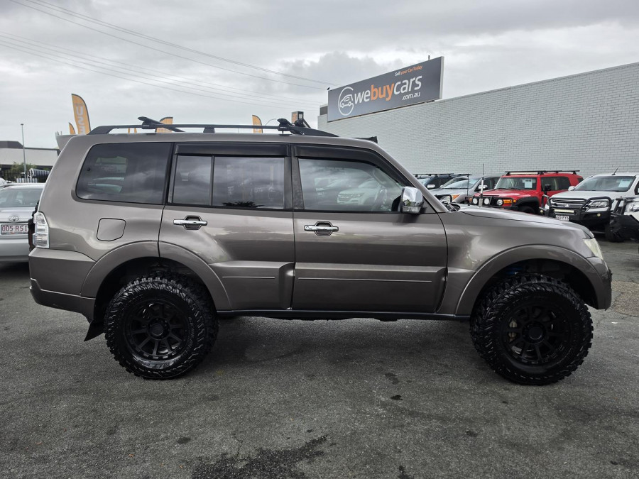 2015 MY16 Mitsubishi Pajero NX GLS SUV Image 6