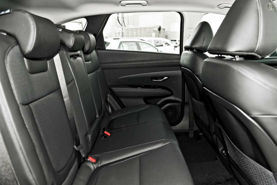 2025 Hyundai Tucson NX4.V3 Premium SUV Image 9