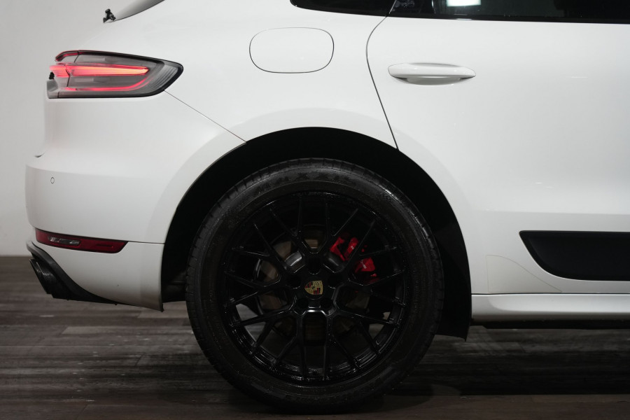 2021 Porsche Macan GTS SUV Image 6