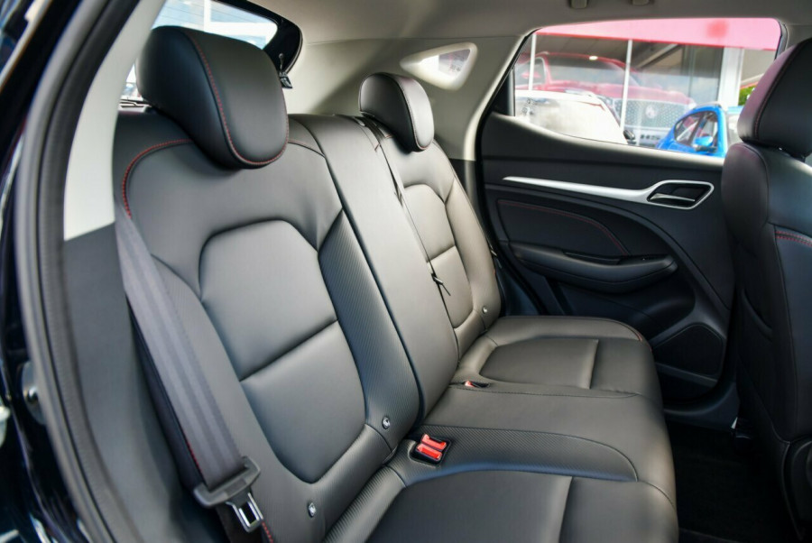 2024 MG ZST S13 Essence SUV Image 9
