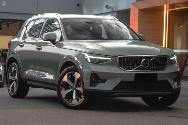 2024 MY25 Volvo XC40  Ultra B4 Bright SUV