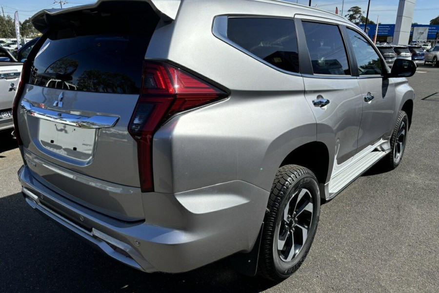 2024 Mitsubishi Pajero Sport QG GLS SUV Image 7