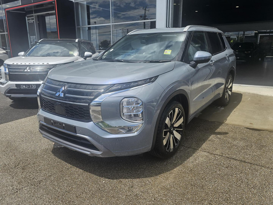 2025 Mitsubishi Outlander ZM Exceed SUV Image 1