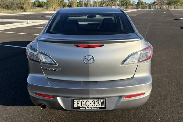 2012 Mazda 3 Maxx Sport Sedan Image 5