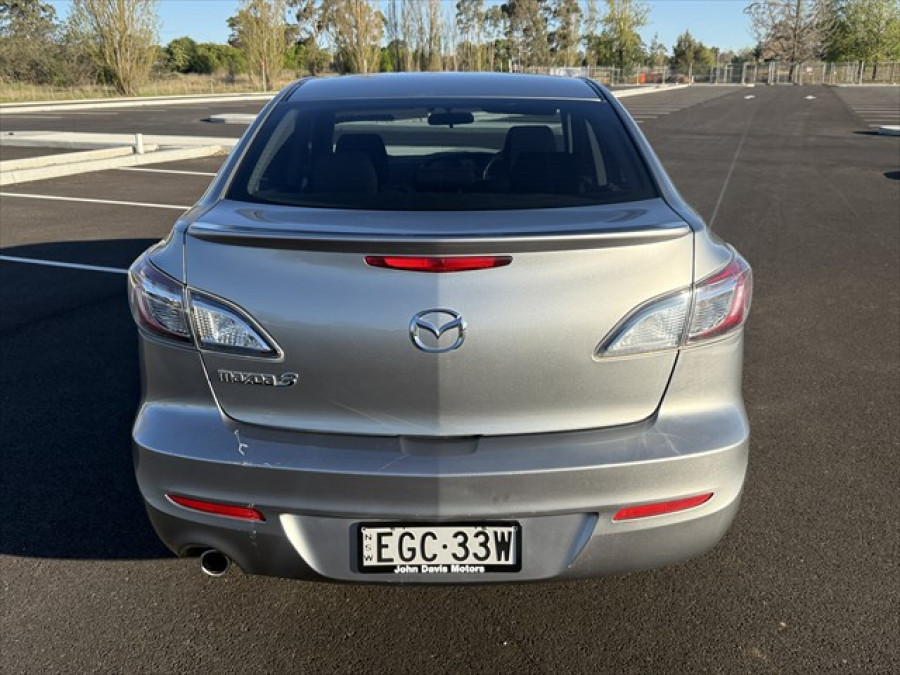 2012 Mazda 3 Maxx Sport Sedan Image 5