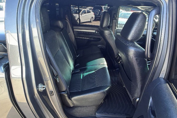 2021 Toyota HiLux GUN126R Rugged X Dual Cab Pick Up Image 27
