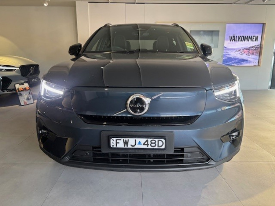 2025 MY26 Volvo EX40  Ultra Single Motor Extended Range SUV Image 8