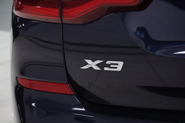 2019 BMW X3 G01 xDrive30i SUV image 4