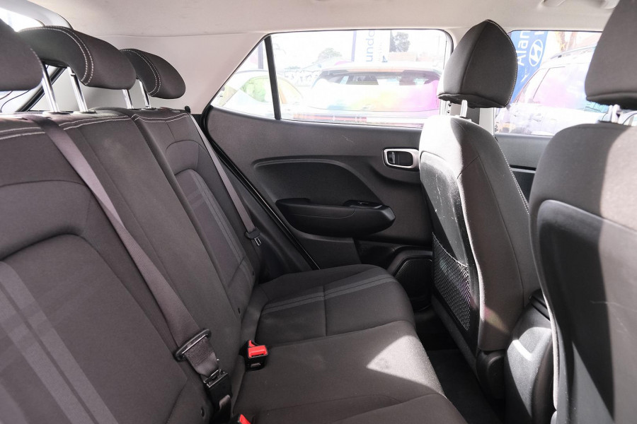 2023 Hyundai Venue QX.V5  SUV Image 11