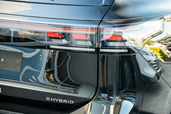 2026 Volkswagen Tiguan CT 200TSI eHybrid R-Line SUV Image 7